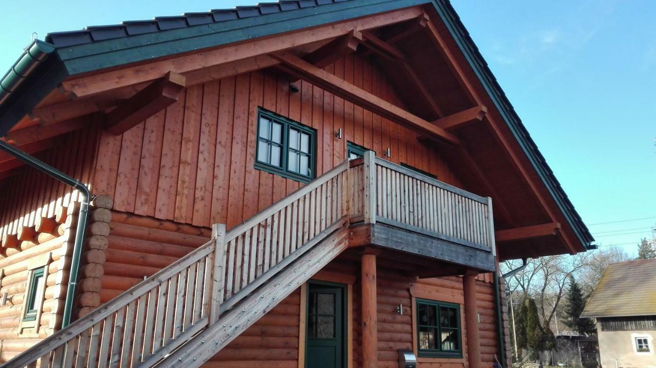Blockhaus - Ferienwohnung Sunrise アウグストゥスブルク エクステリア 写真